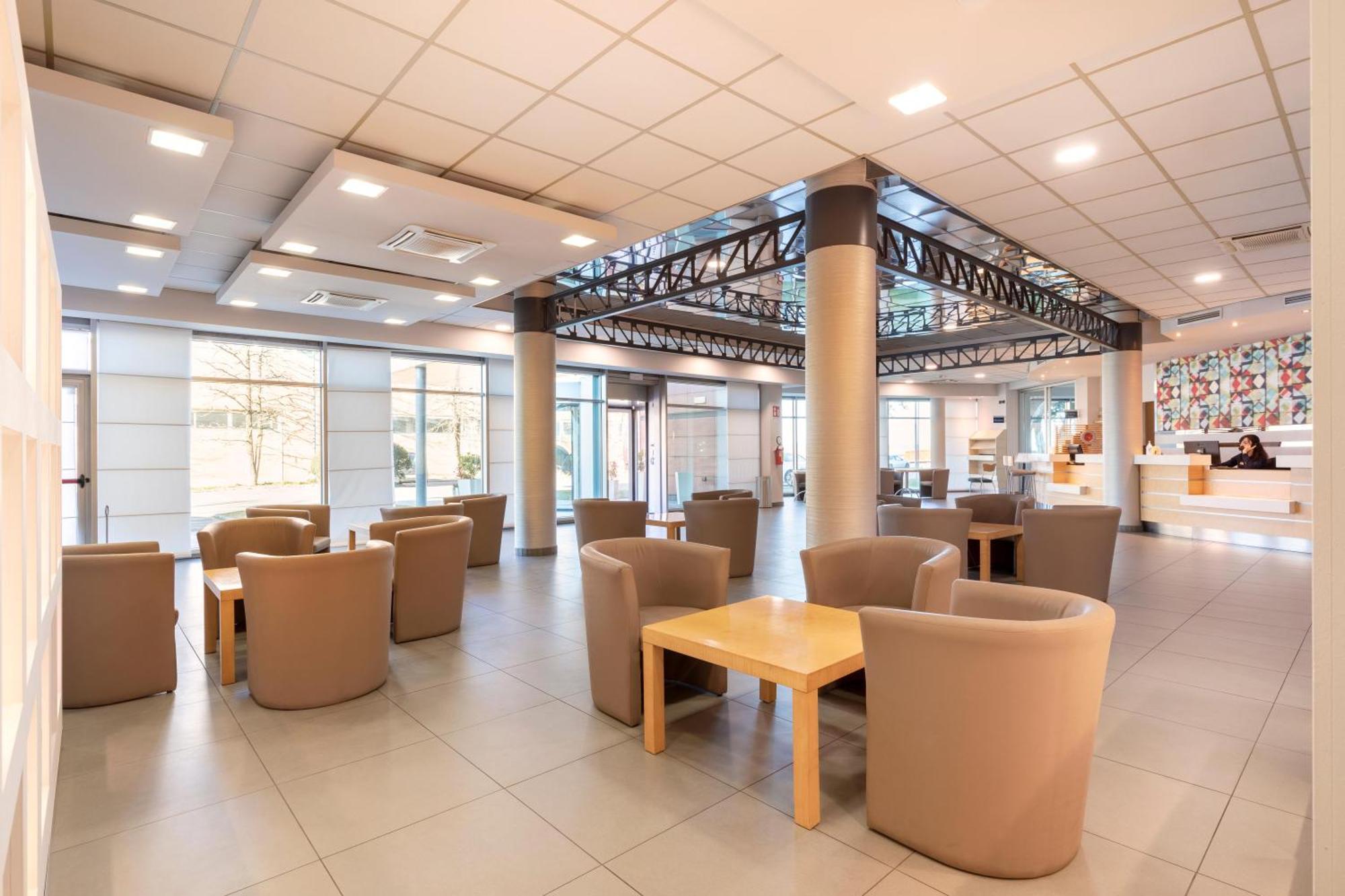 B&B Hotel Cherasco Langhe Zewnętrze zdjęcie